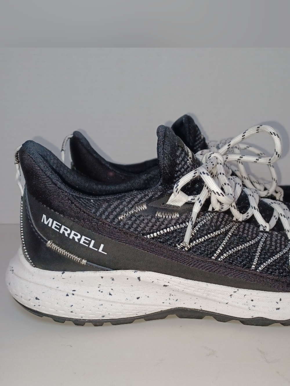 Merrell Womens Bravada 2 Black & White Hiking Shoes With Quantum Grip J036604